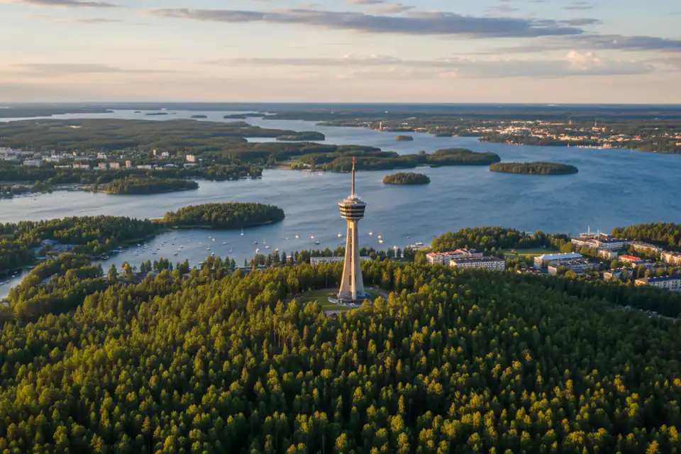 Kuopio: identidad savo, mercados y paisajes del lago Kallavesi