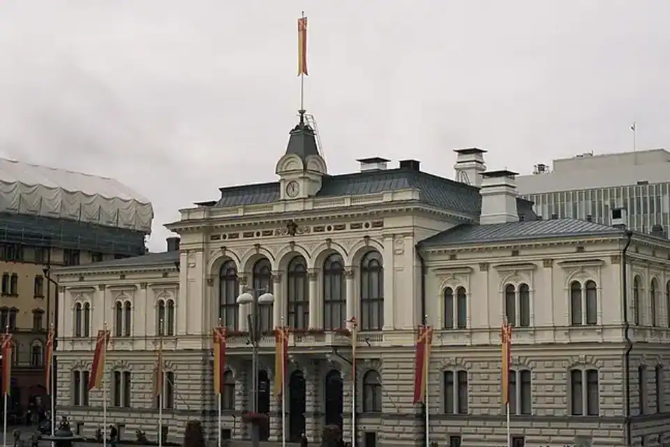 Tampere: patrimonio industrial entre dos grandes lagos