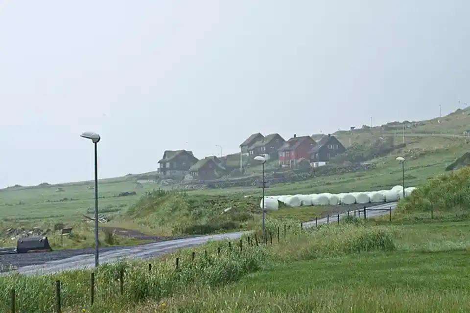 Kirkjubøur: patrimonio medieval frente al Atlántico