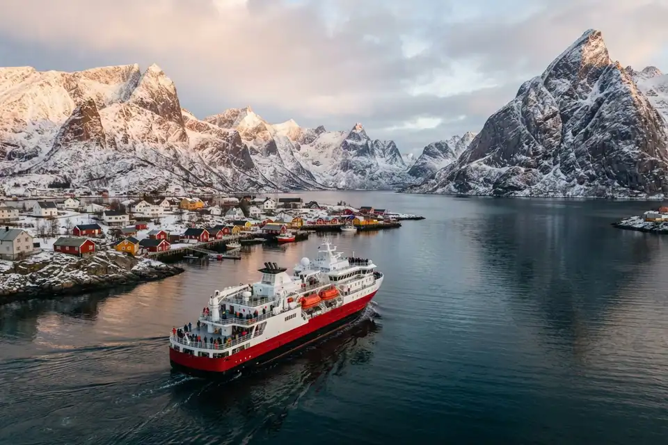 La costa noruega en barco